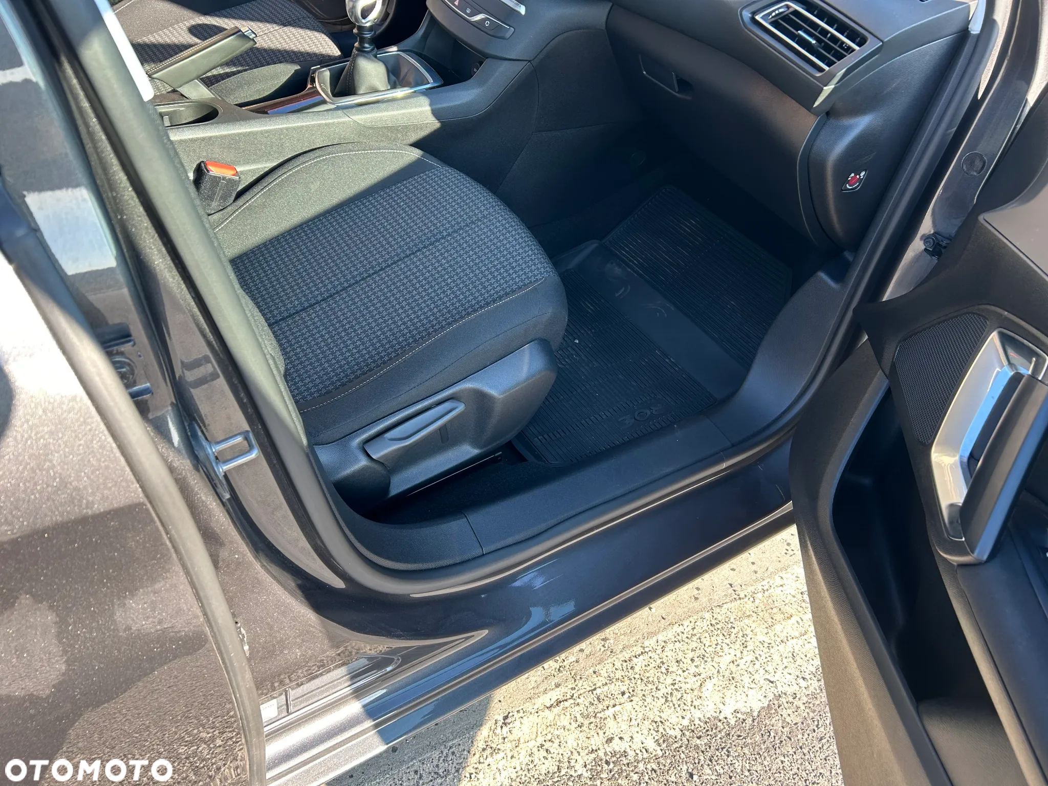 Peugeot 308 1.2 PureTech Active S&S - 20
