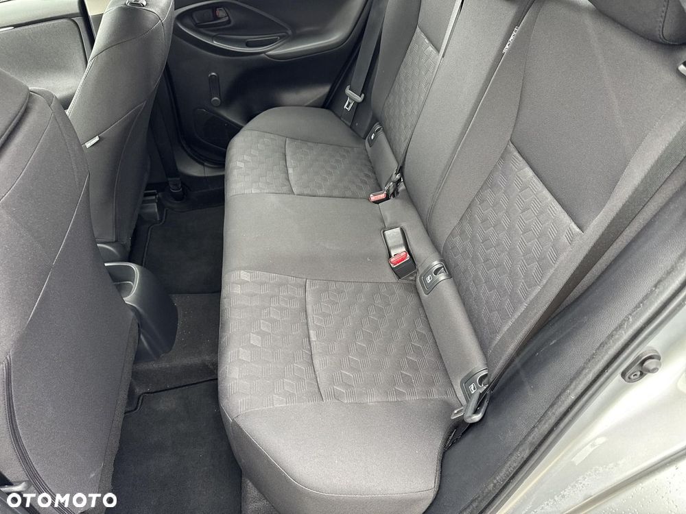 Toyota Yaris 1.5 Active - 12