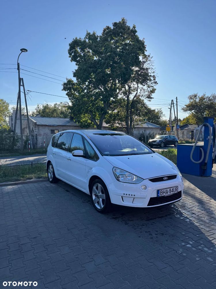 Ford S-Max - 4