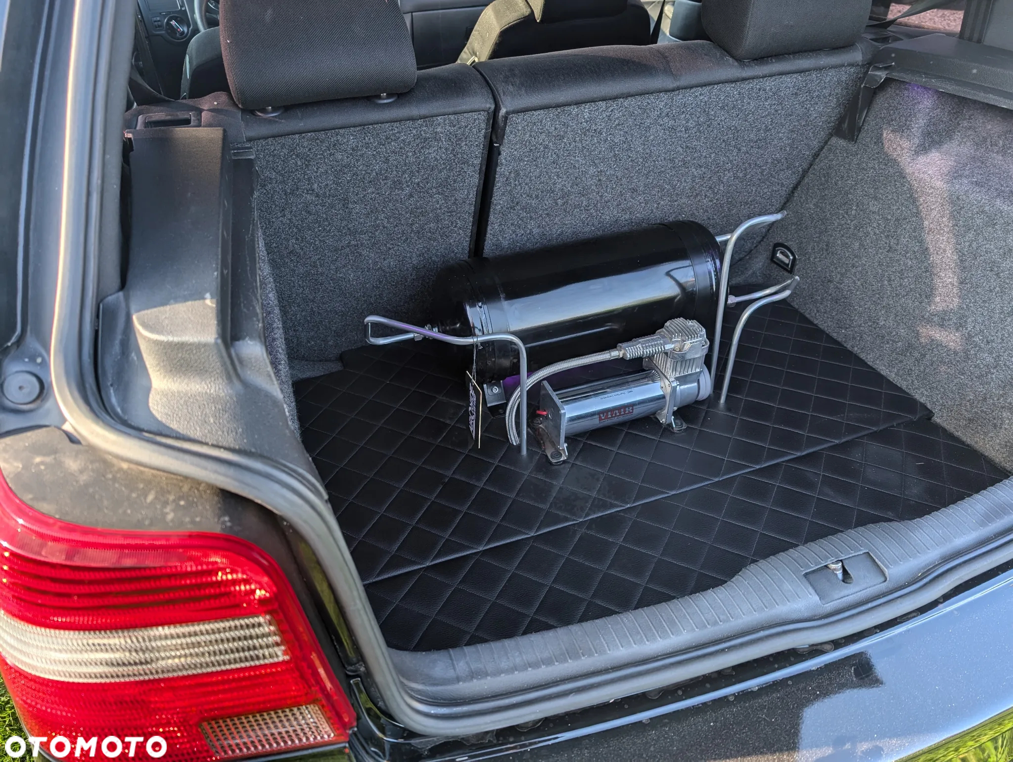 Volkswagen Golf - 11