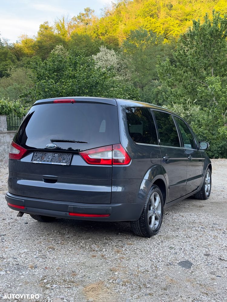 Ford Galaxy 2.0 TDCi DPF Ghia - 2
