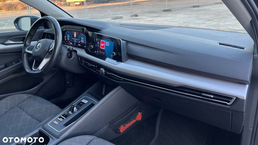 Volkswagen Golf 2.0 TDI SCR DSG Life - 12