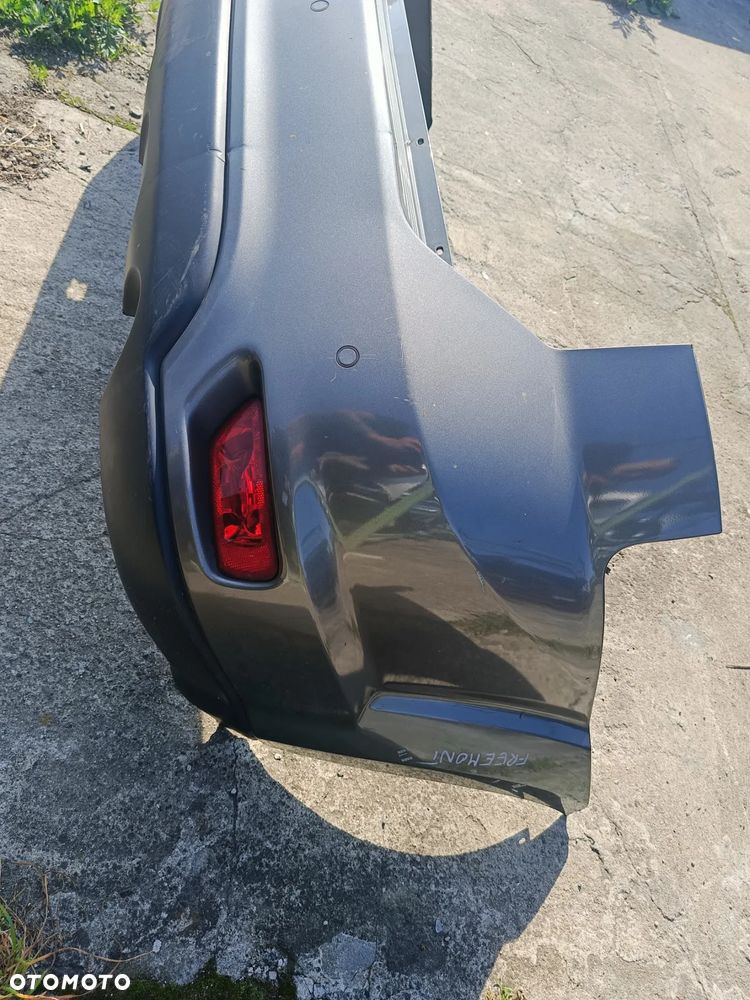 FIAT FREEMONT 11r ZDERZAK TYLNY TYŁ PDC - 8