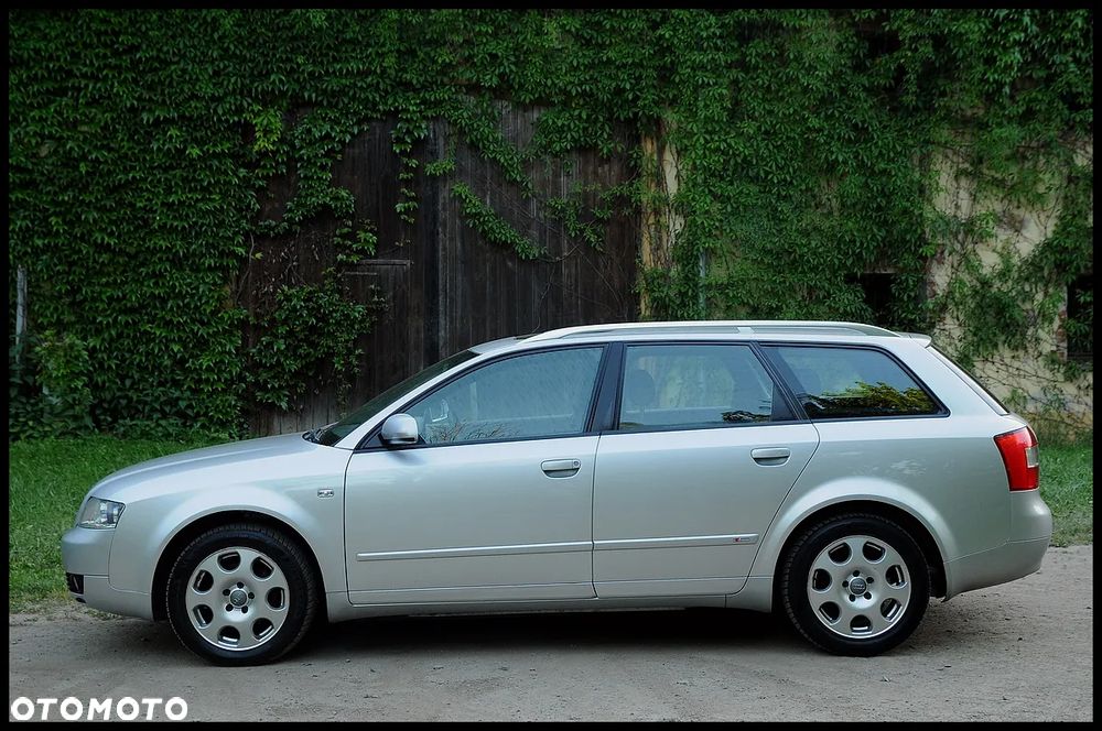 Audi A4 Avant - 25