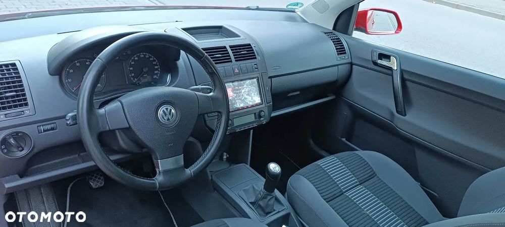 Volkswagen Polo - 24