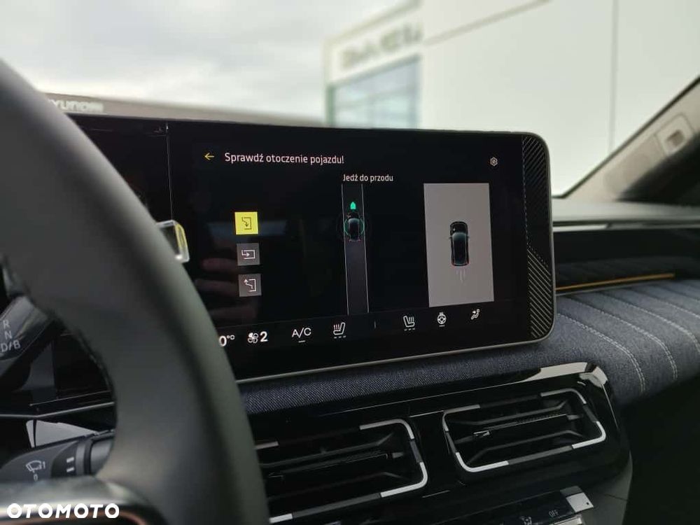 Renault 5 52kWh Comfort Range Techno - 15