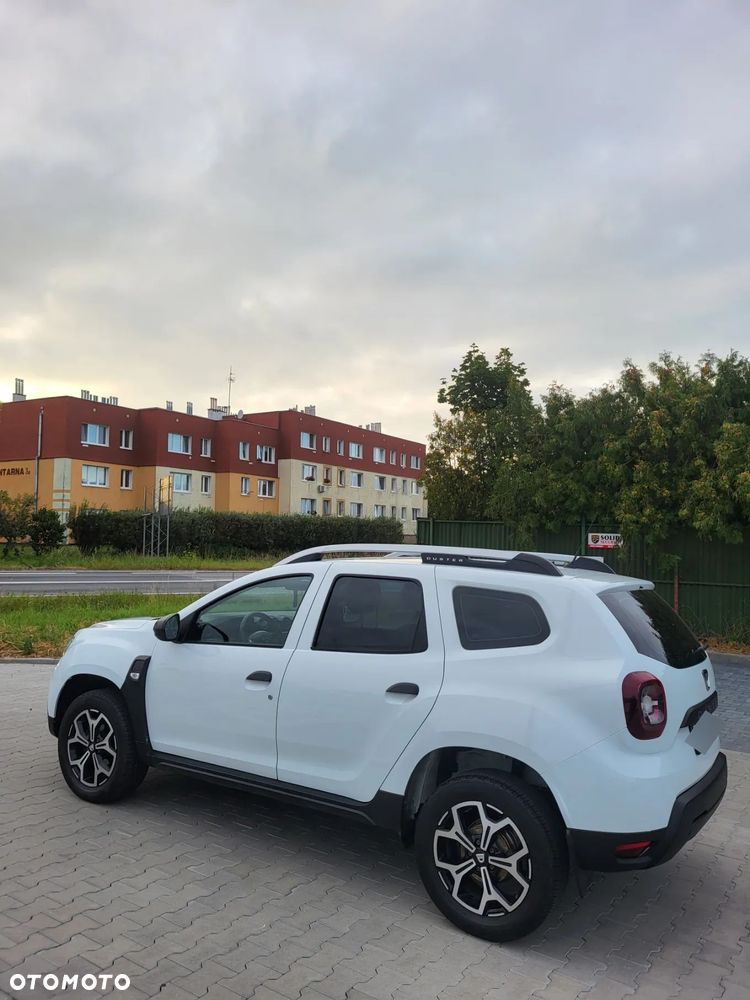 Dacia Duster 1.6 SCe Access S&S - 9