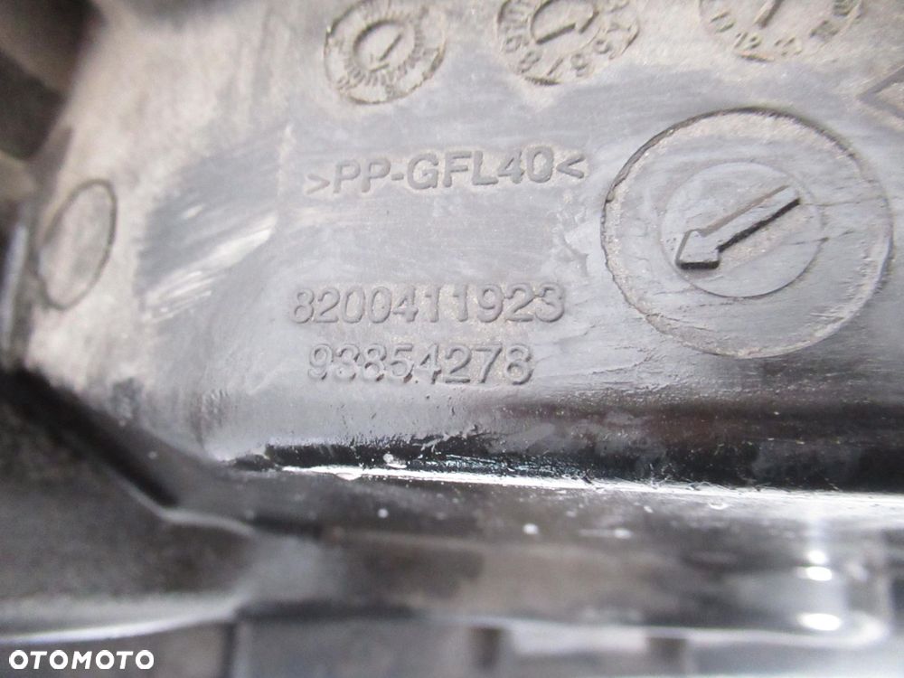PAS PRZEDNI RENAULT TRAFIC II 8200411916 8200411923 93854275 - 2