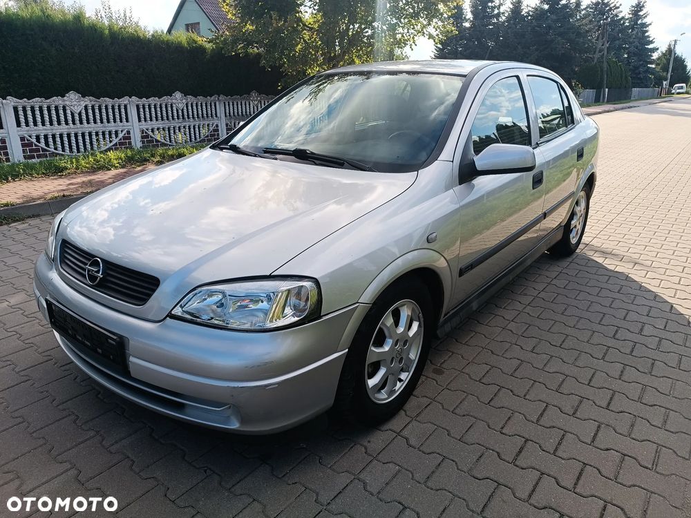 Opel Astra - 9