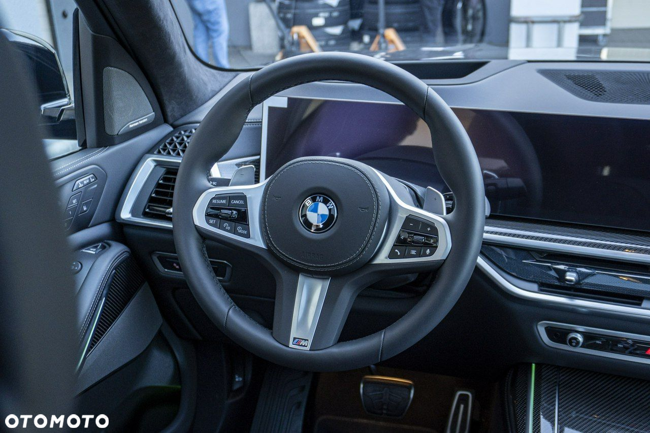 BMW X7 - 21