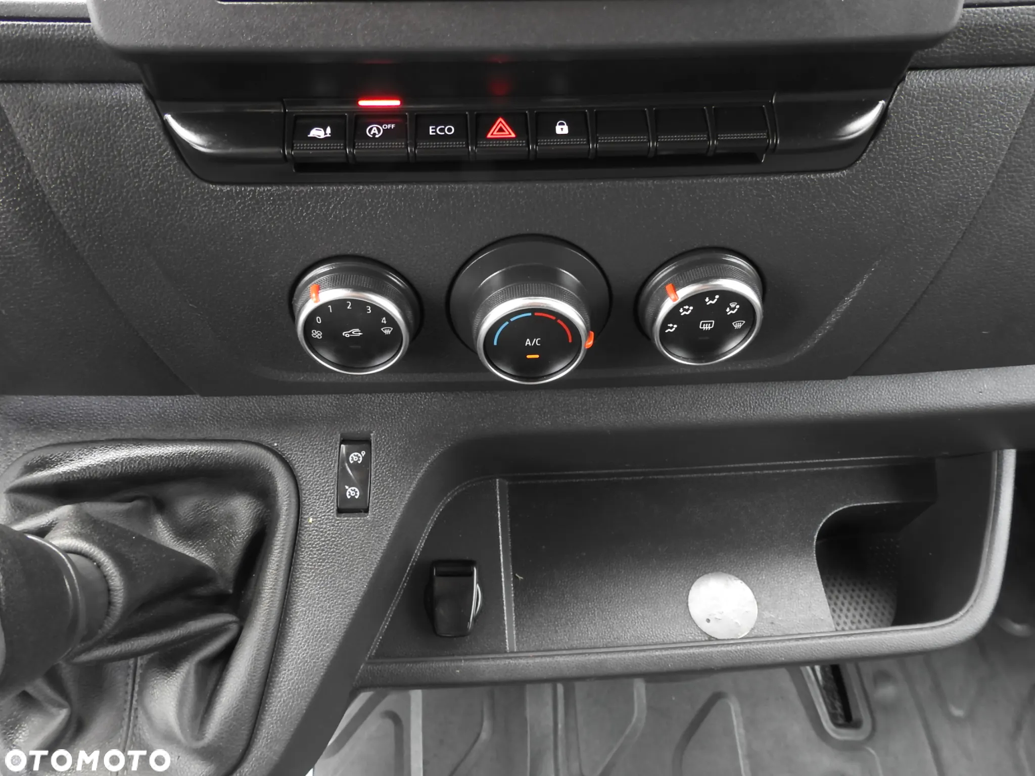 Renault MASTER PLANDEKA 10 PALET WEBASTO TEMPOMAT KLIMATYZACJA LEDY PNEUMATYKA 165KM [ 546032 ] - 35