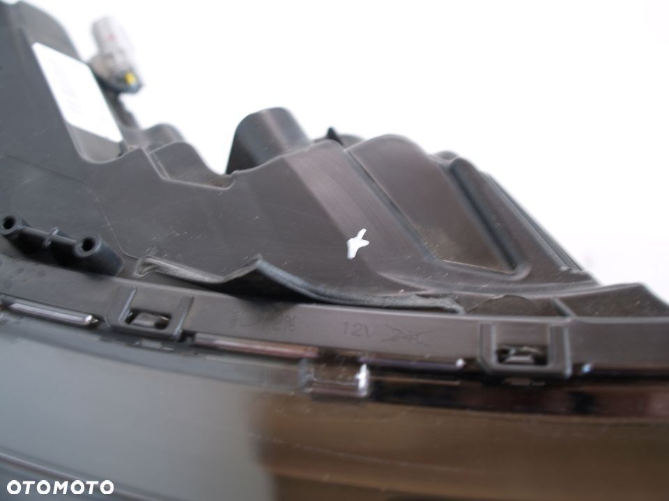 Mitsubishi Outlander Reflektor prawy lampa prawa 3 III 15r FL Lift - 2