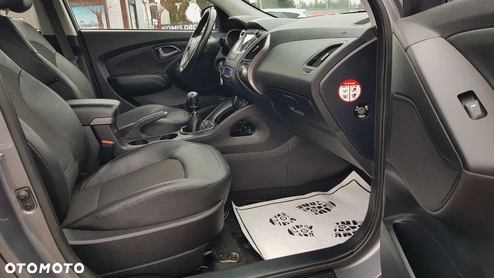 Hyundai ix35 1.6 2WD blue Comfort - 11