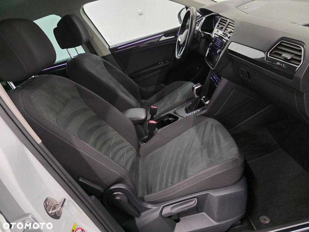 Volkswagen Tiguan 1.5 TSI EVO Elegance DSG - 17