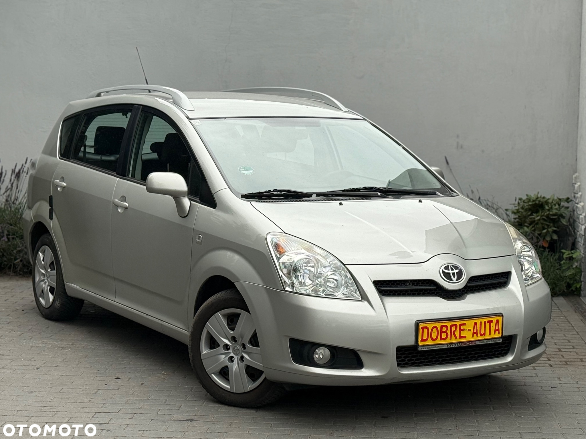 Toyota Corolla Verso 1.6 Premium + - 2
