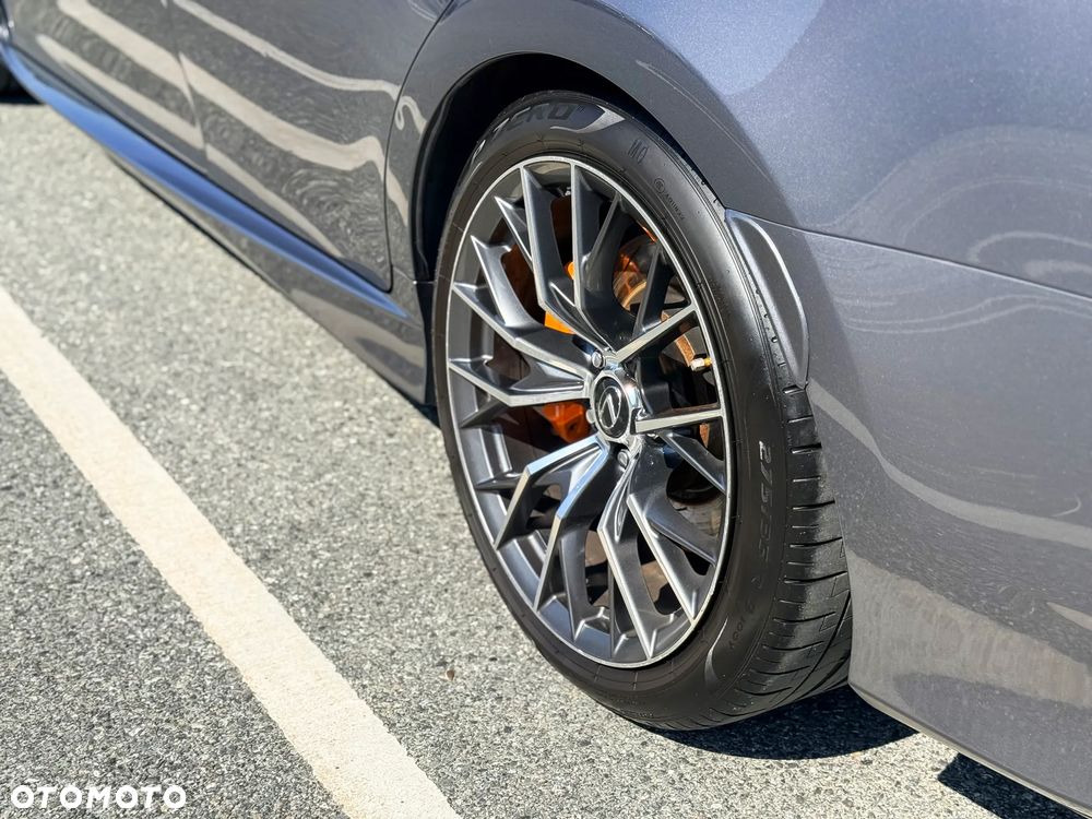 Lexus GS F - 22