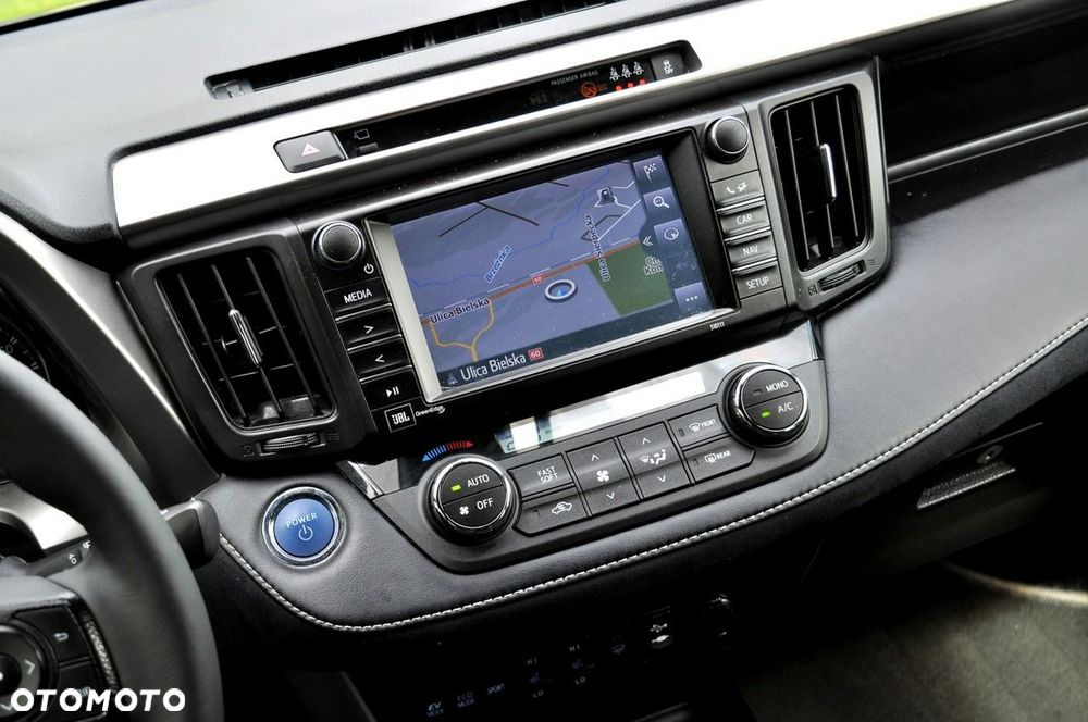 Toyota RAV4 - 26