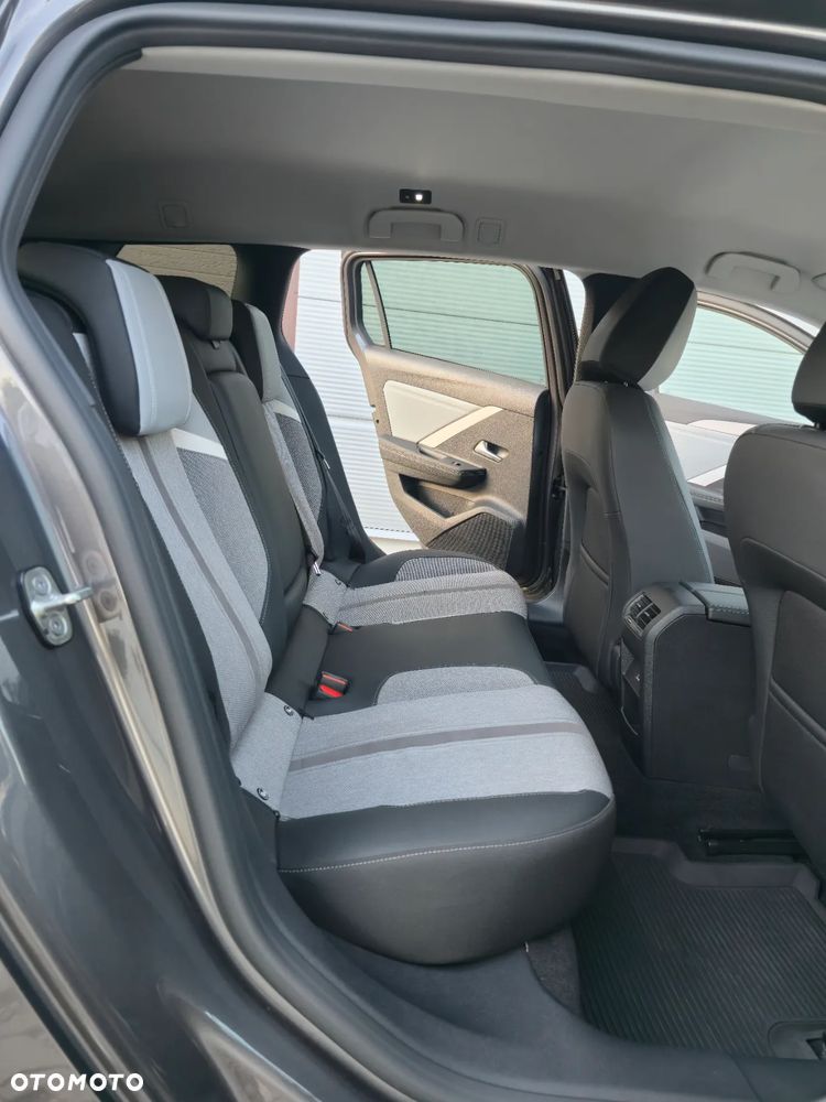 Opel Astra 1.2 Turbo Automatik Business Edition - 37