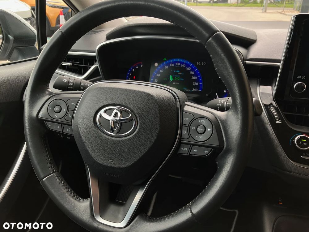 Toyota Corolla 1.8 Hybrid Comfort - 18