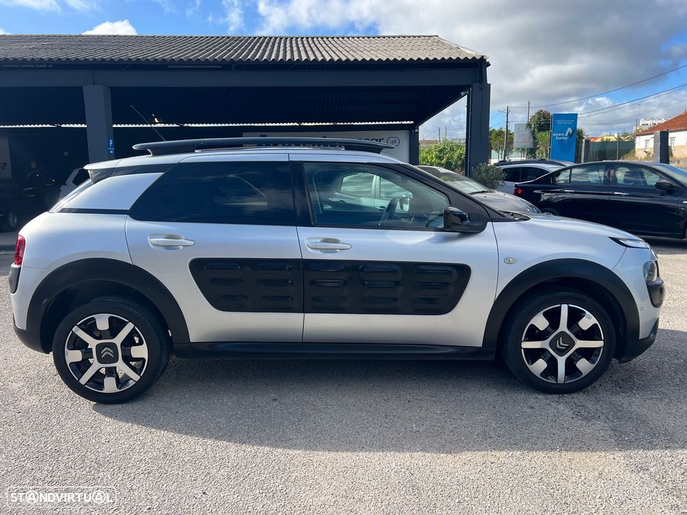 Citroën C4 Cactus 1.2 PureTech Shine - 11