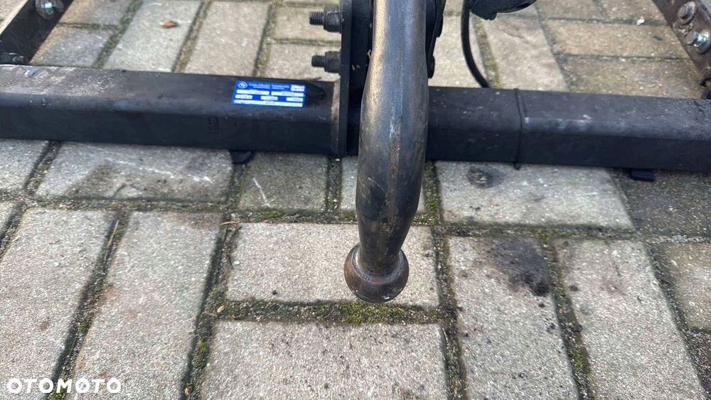 Hak holowniczy Ford s-max mk1 przed lift - 2