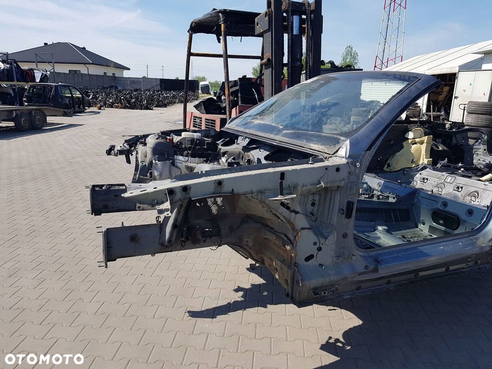 BMW 3 E93 CABRIO 06-13r PODŁUŻNICA ĆWIARTKA LEWA PRZÓD A52 SPACEGRAU - 1