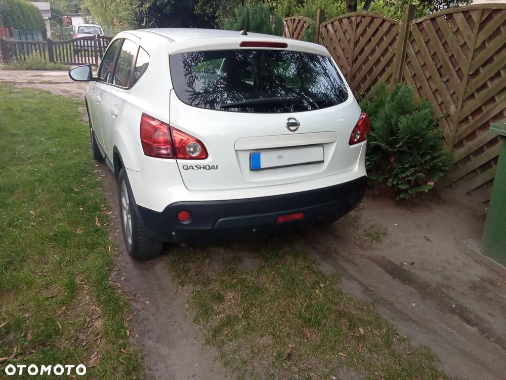 Nissan Qashqai 2.0 Lounge - 5