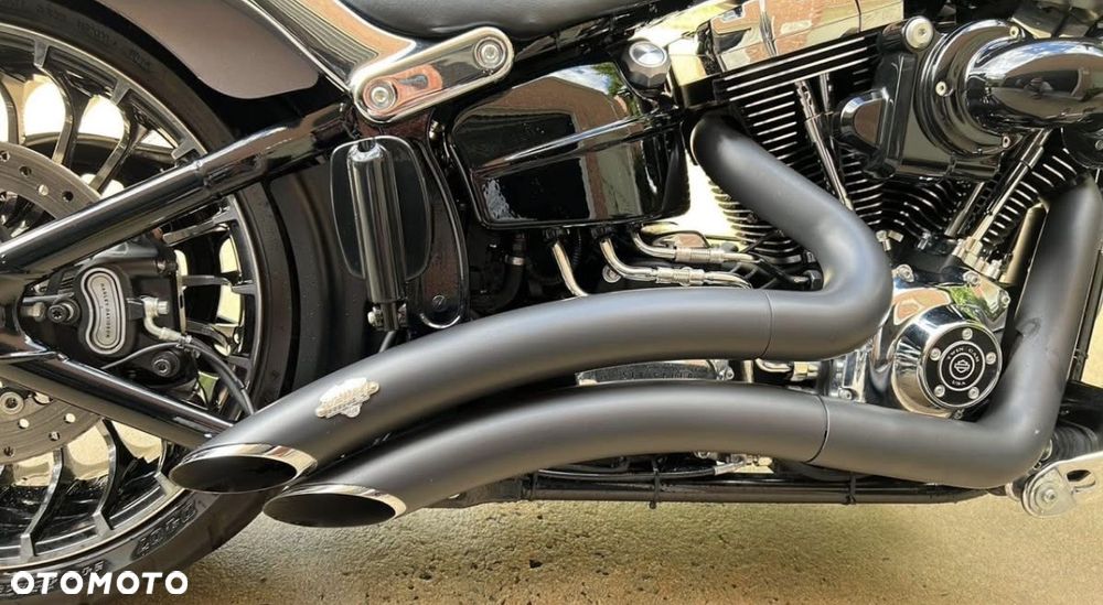 Harley-Davidson FXSB Breakout - 14