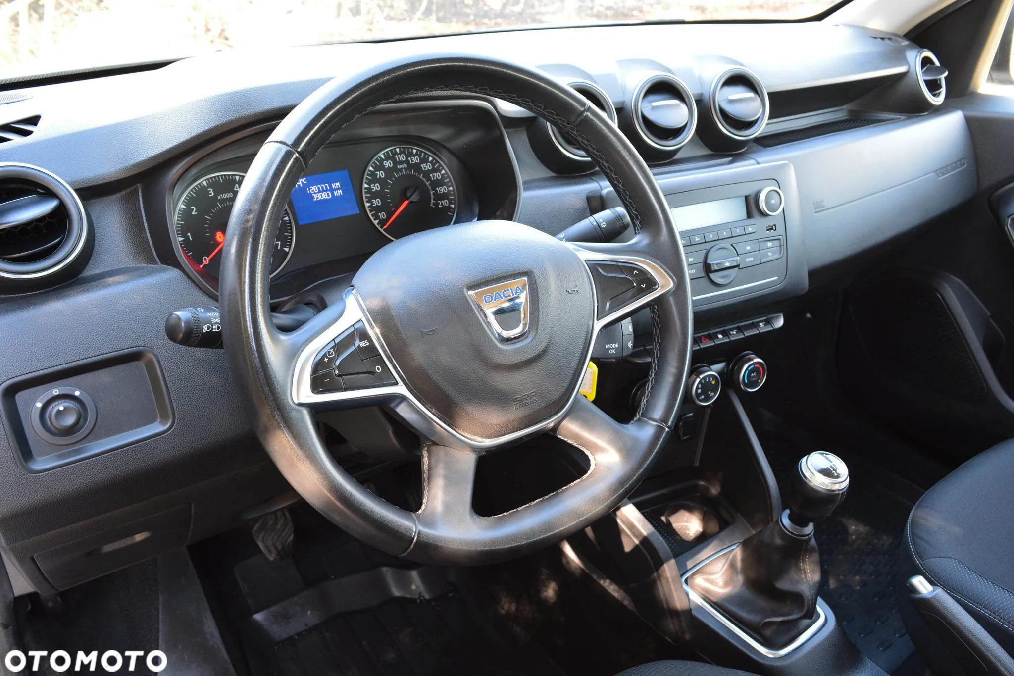Dacia Duster 1.5 Blue dCi Comfort 4WD EU6d - 14