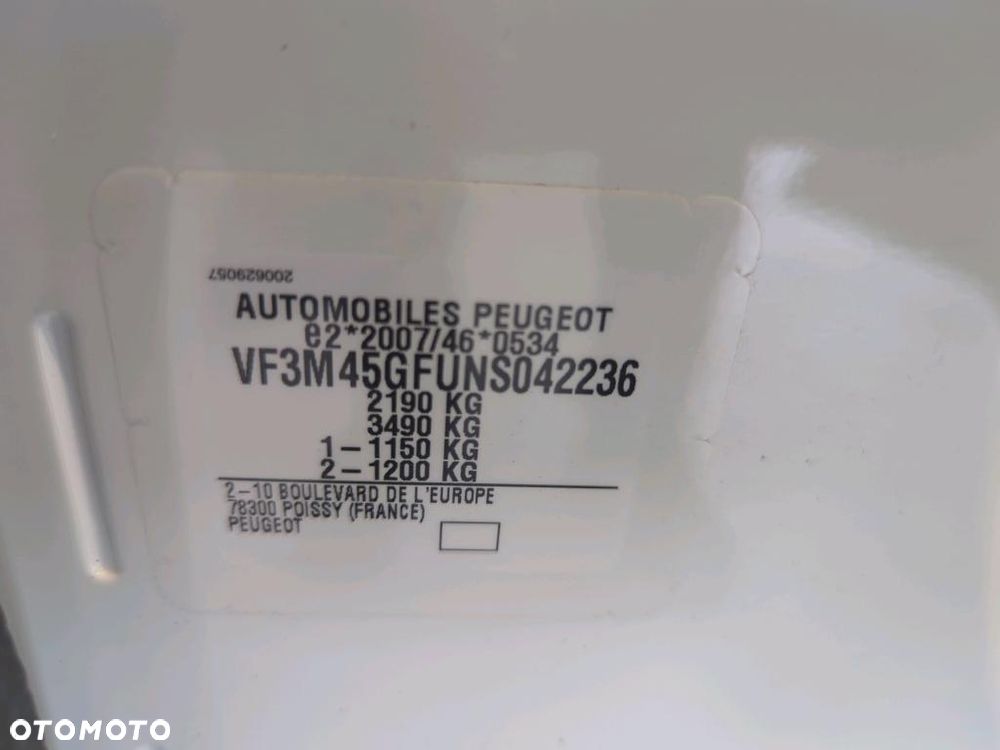 Peugeot 5008 PureTech 180 EAT8 Stop & Start GT Pack - 23