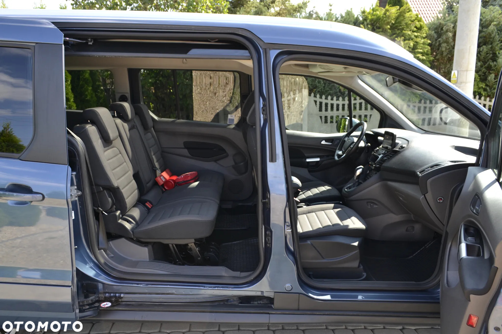 Ford Tourneo Connect 1.5 TDCi Trend PowerShift - 32