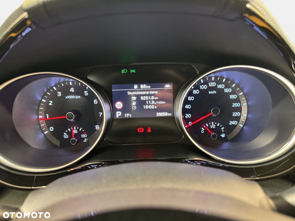Kia XCeed - 23