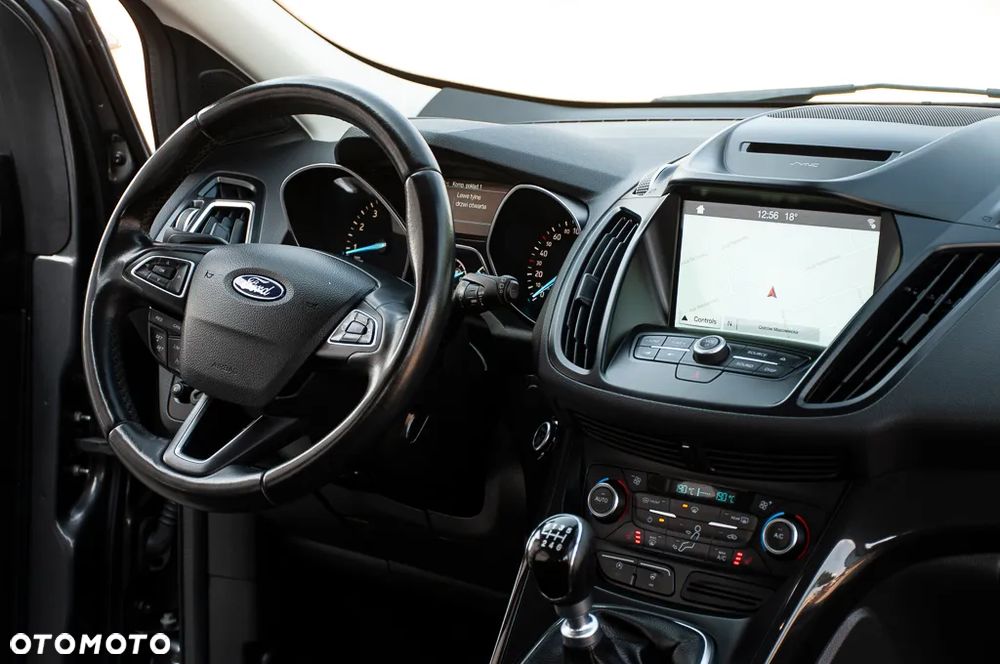 Ford Kuga 1.5 EcoBoost 2x4 Cool & Connect - 5