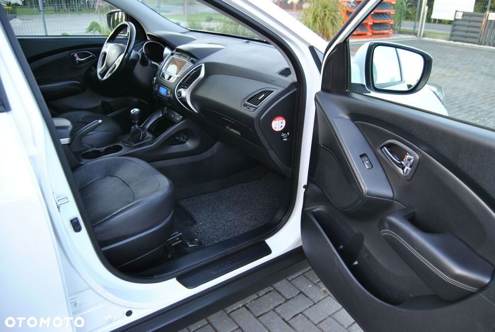 Hyundai ix35 2.0 CRDi Premium 4WD - 11