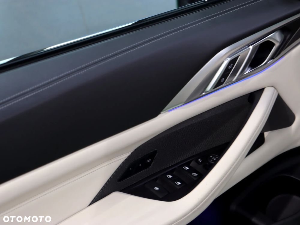 BMW M4 Competition M xDrive sport - 23