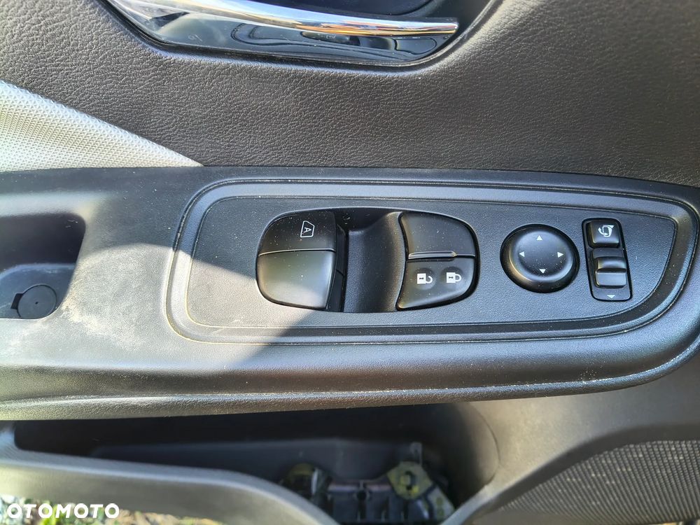 Nissan Micra - 6