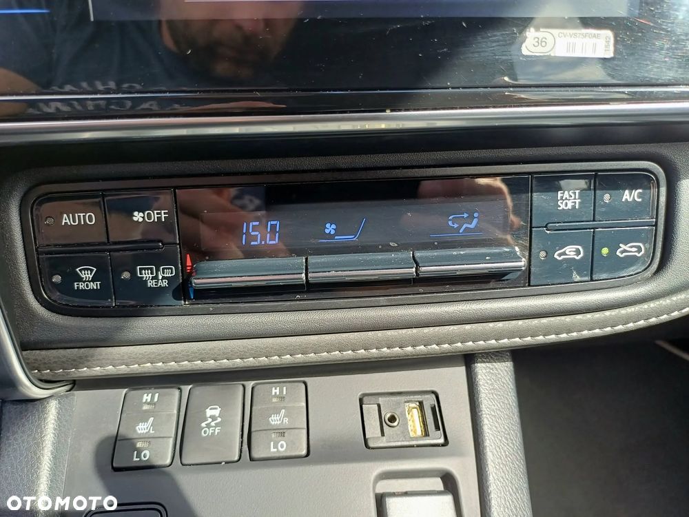 Toyota Auris 1.8 HSD Luna - 30