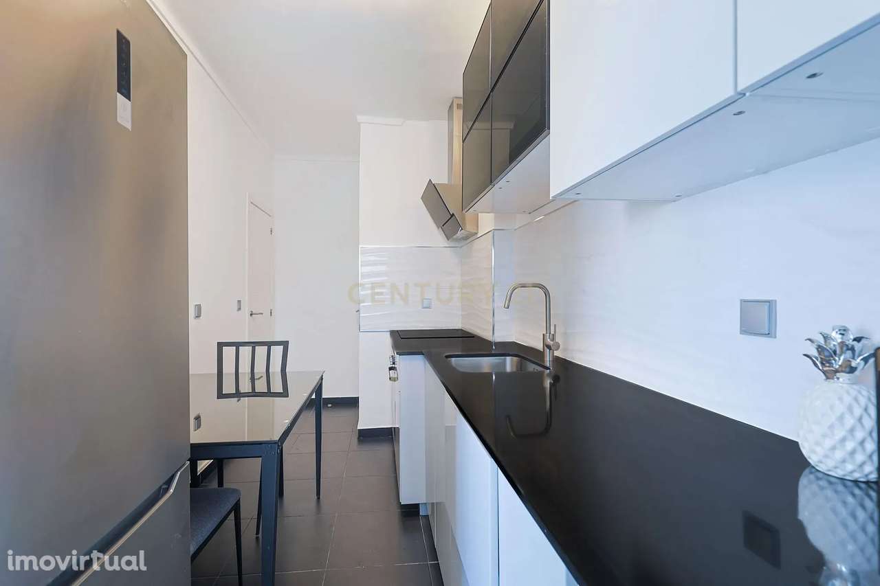 Apartamento T3 remodelado com lugar de parqueamento - Grande imagem: 3/30