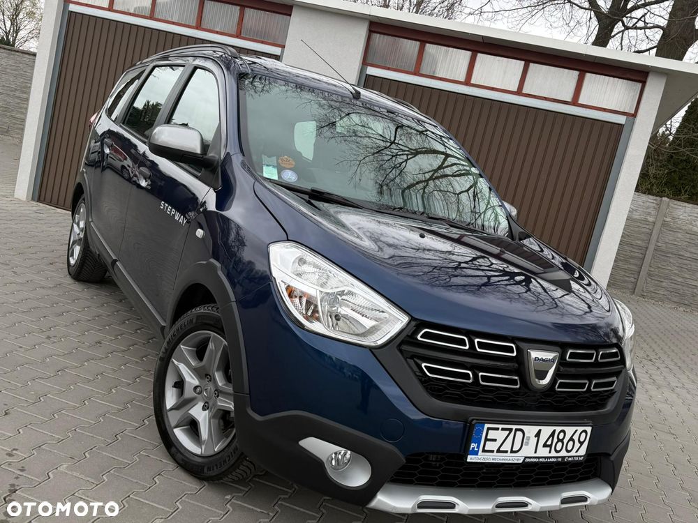 Dacia Lodgy TCe 115 Stepway - 1