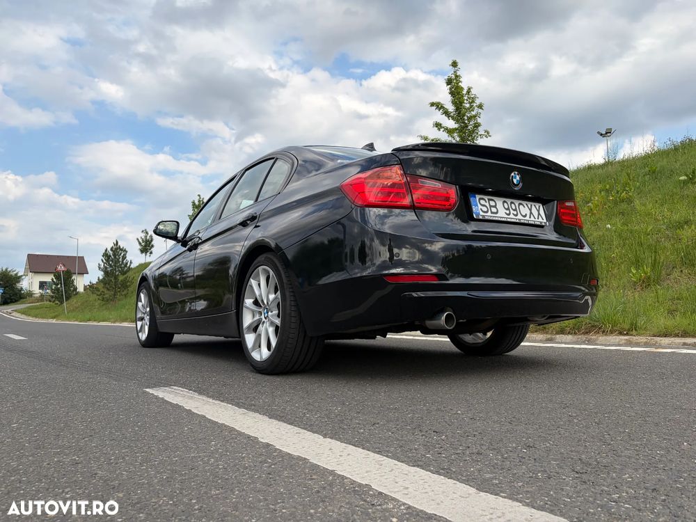BMW Seria 3 320d DPF Aut. - 6