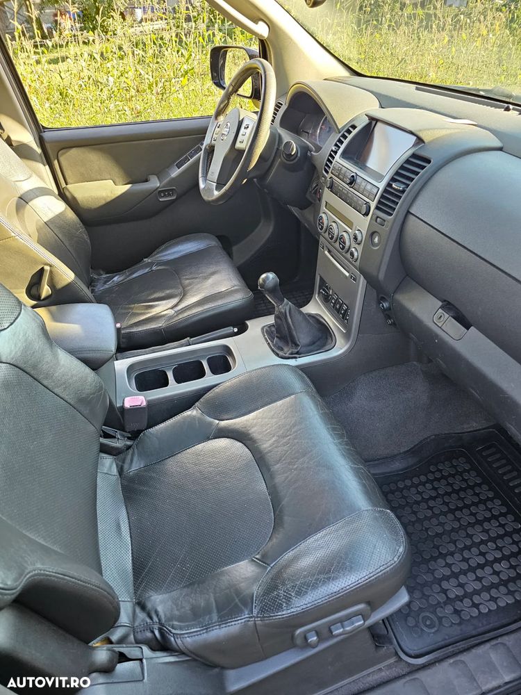 Nissan Pathfinder 2.5 dCi LE - 7