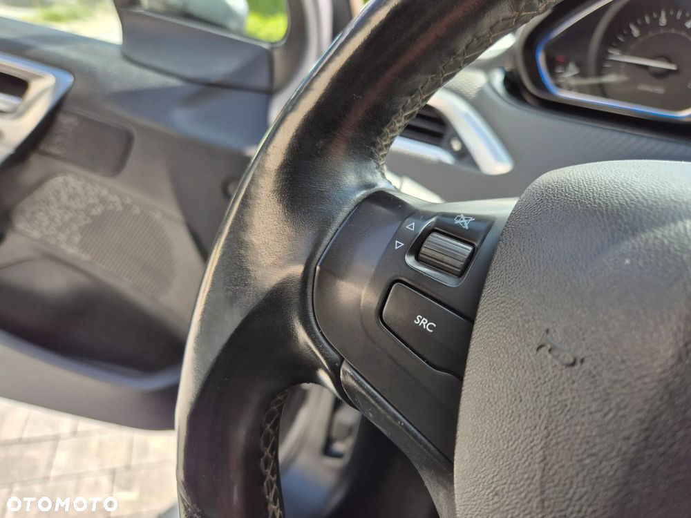 Peugeot 2008 - 31