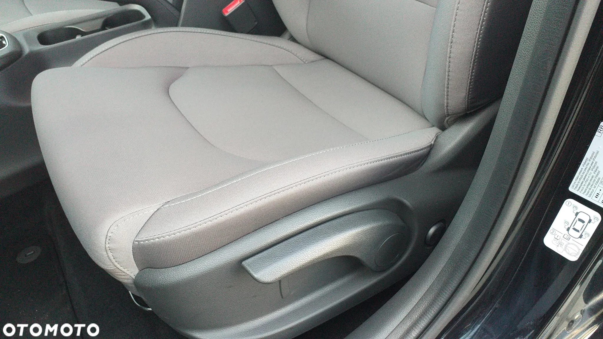 Hyundai i30 1.0 T-GDI Smart DCT - 12