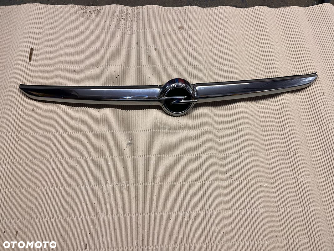 OPEL ZAFIRA C BLENDA TYLNEJ KLAPY CHROM 20907405 - 2