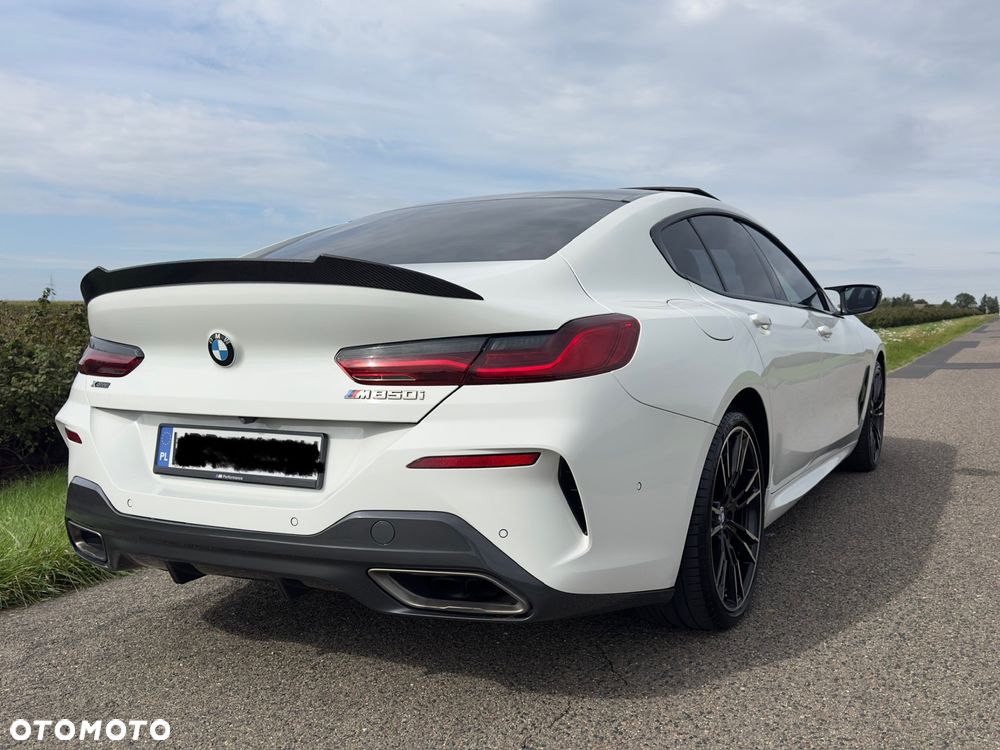 BMW Seria 8 - 2