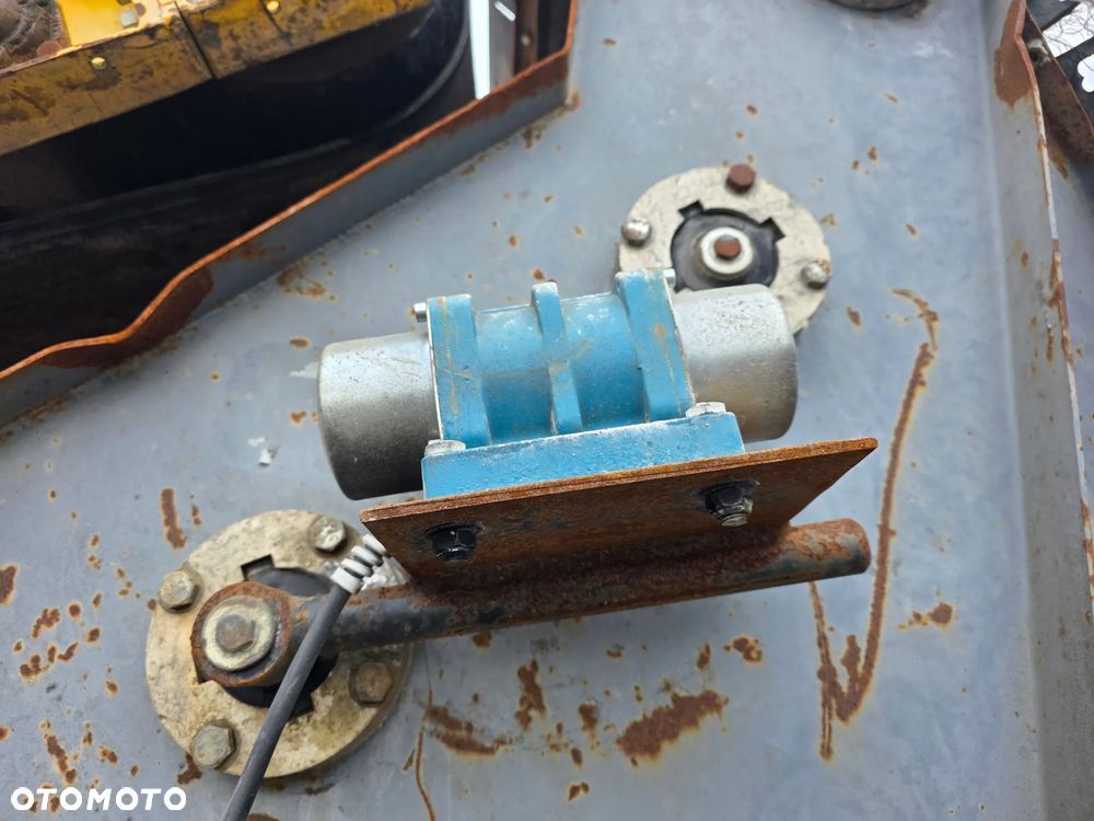 Inny Rubble Master RM80 + OS80 - 34