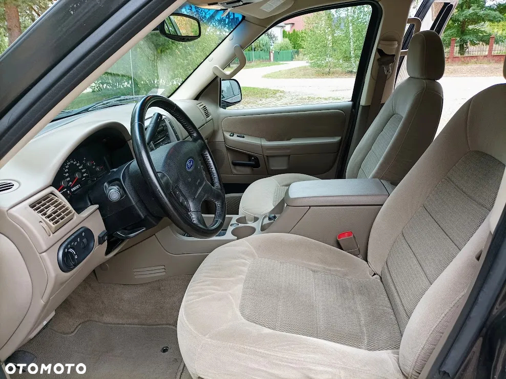 Ford Explorer 4.0 - 12