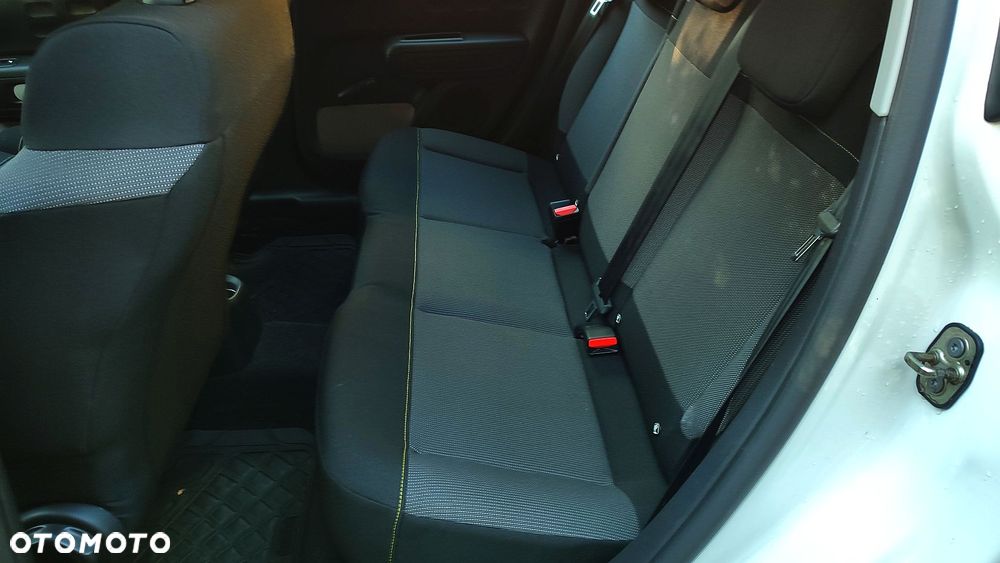 Citroën C3 BlueHDi 100 S&S SHINE - 32