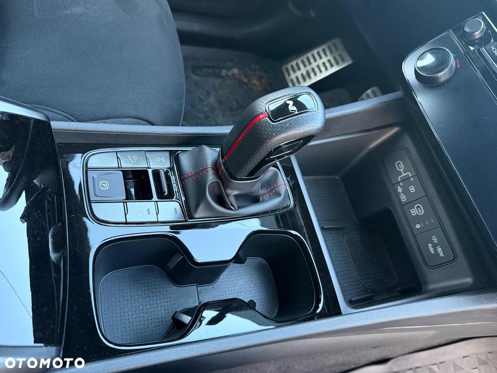 Hyundai Tucson 1.6 T-GDi 48V-Hybrid 4WD DCT N Line - 13