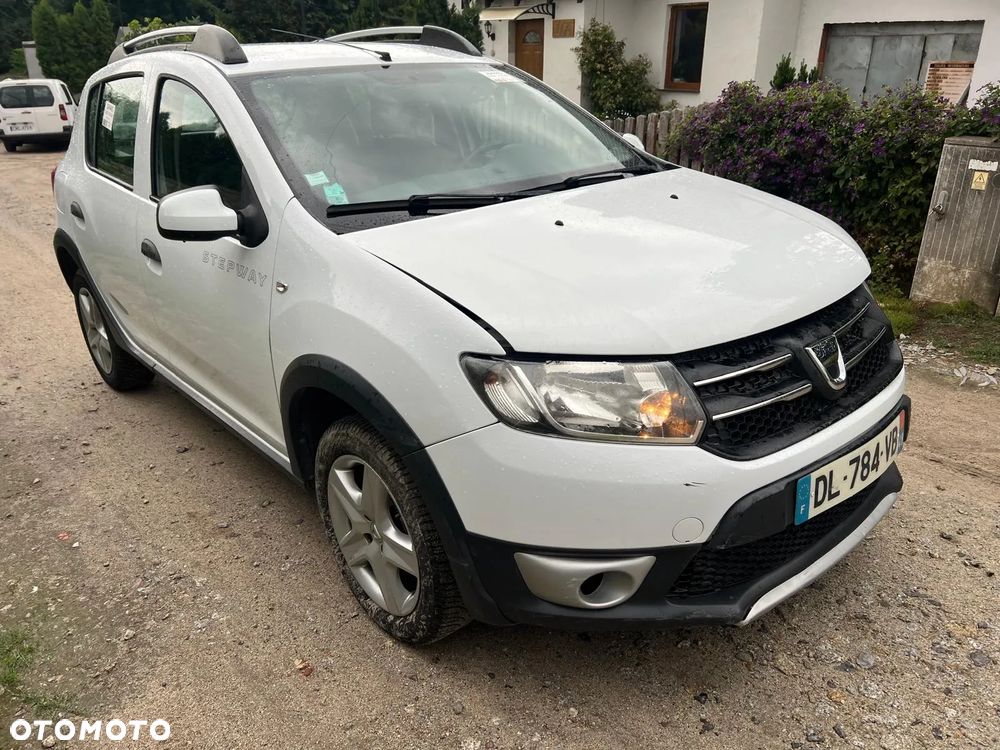 Dacia Sandero 0.9 TCe Laureate - 3